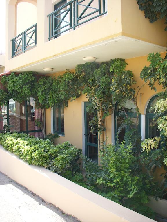 Romantica Hotel Georgioupoli Exteriör bild