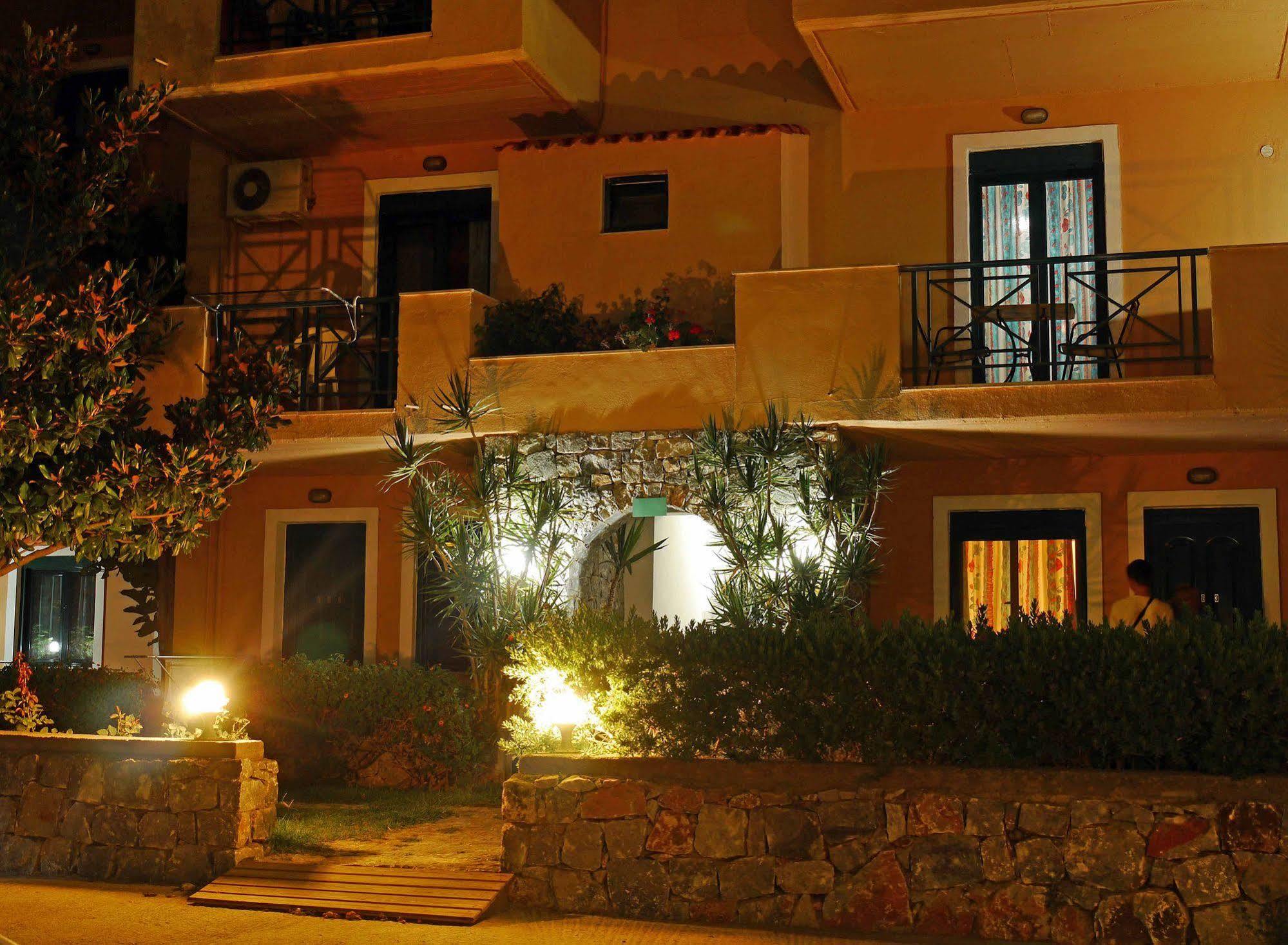 Romantica Hotel Georgioupoli Exteriör bild