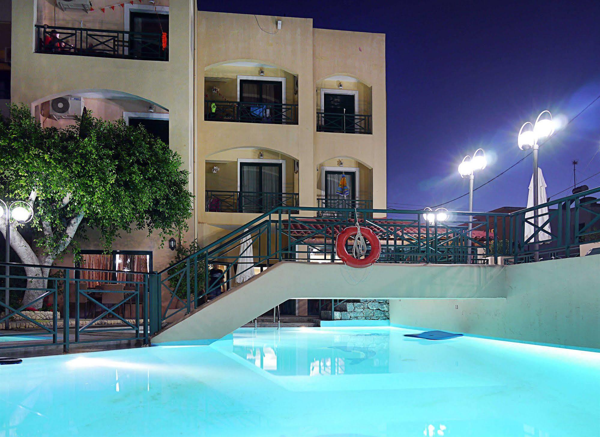 Romantica Hotel Georgioupoli Exteriör bild