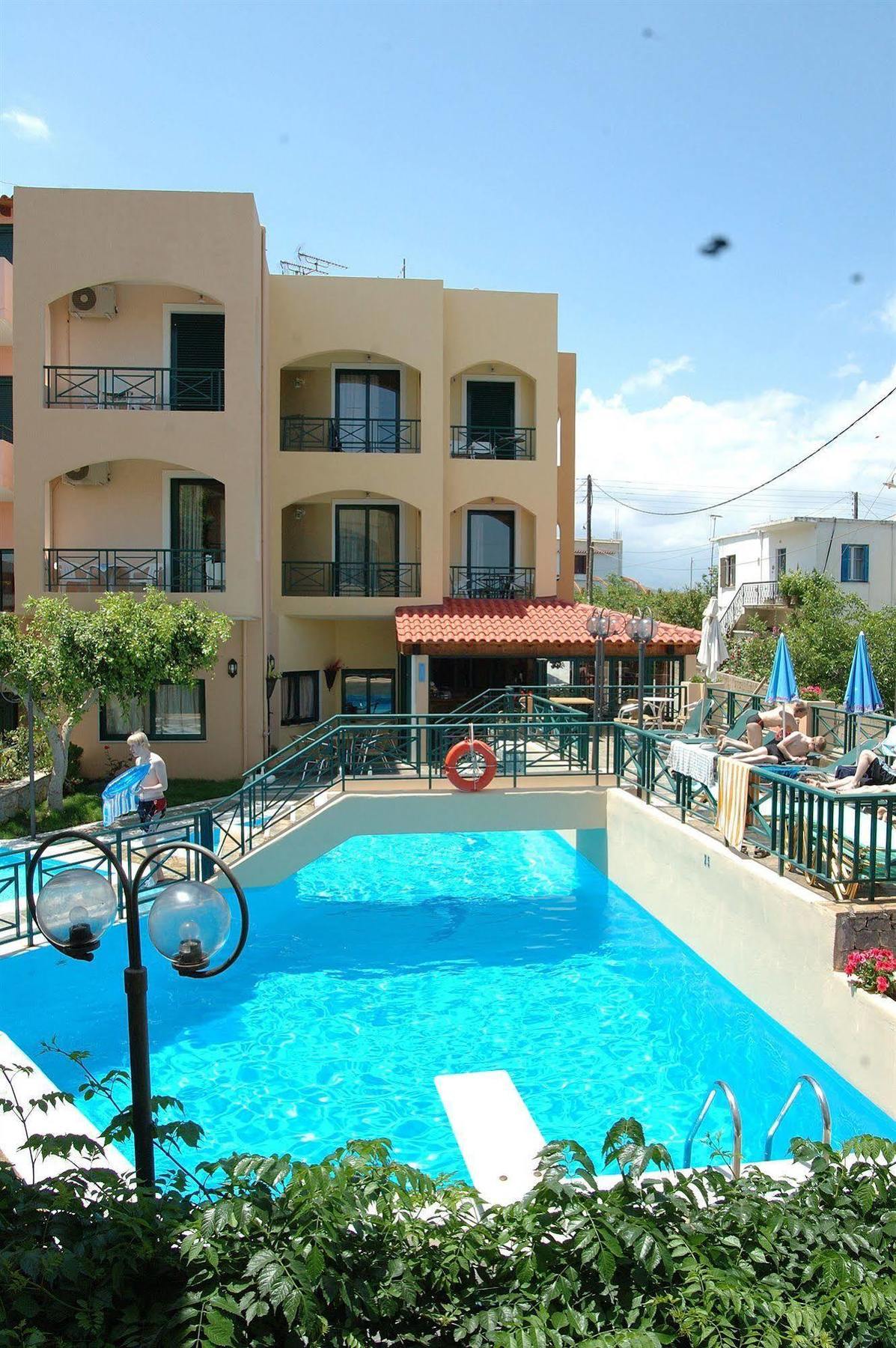 Romantica Hotel Georgioupoli Exteriör bild
